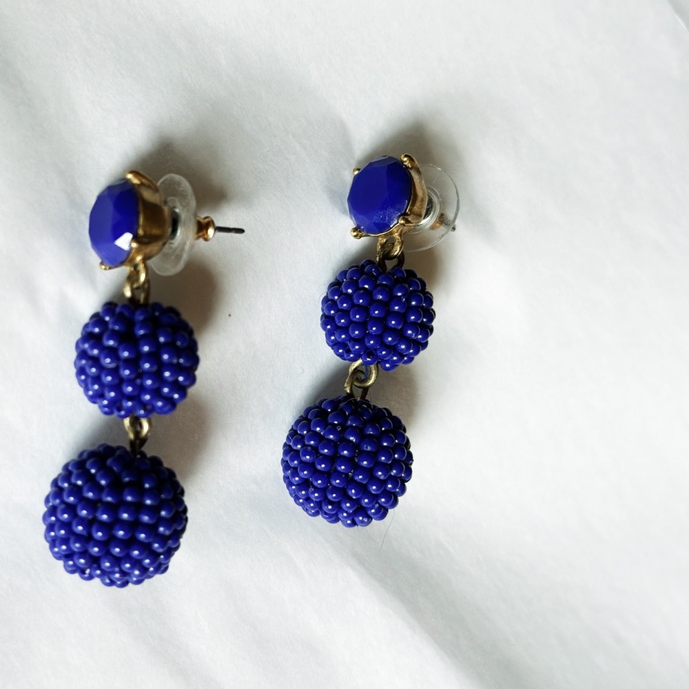 Blue beaded dangle earrings